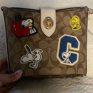 COACH SNOOPY “LIMITED EDITION”